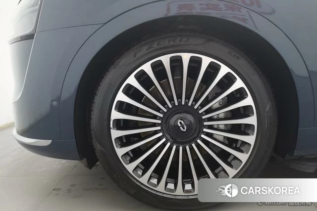 AITO Ask the world M9 id 4190489 из Китая 19