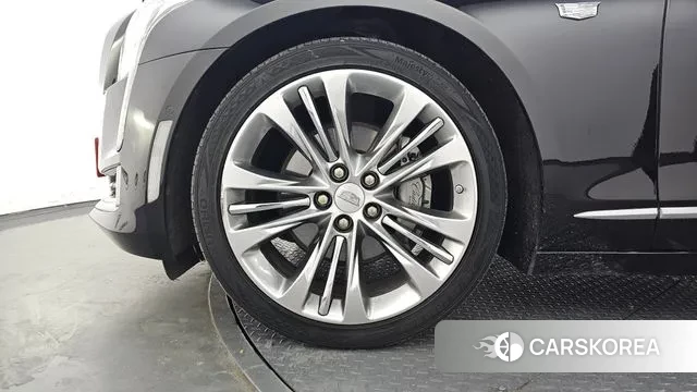 Cadillac CT6 id 3723842 из Кореи 15