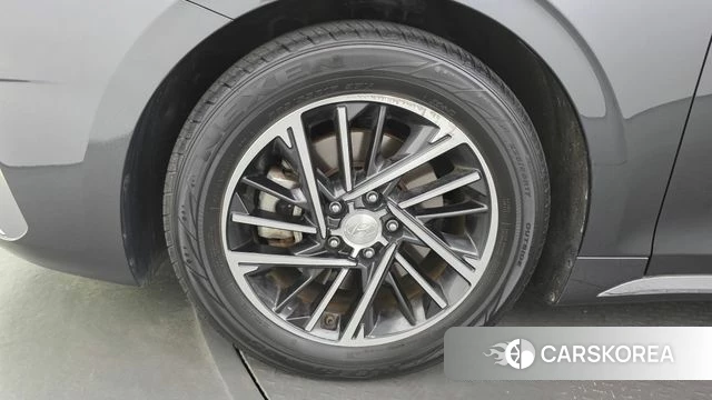 Hyundai The New Grandeur IG id 4519727 из Кореи 15