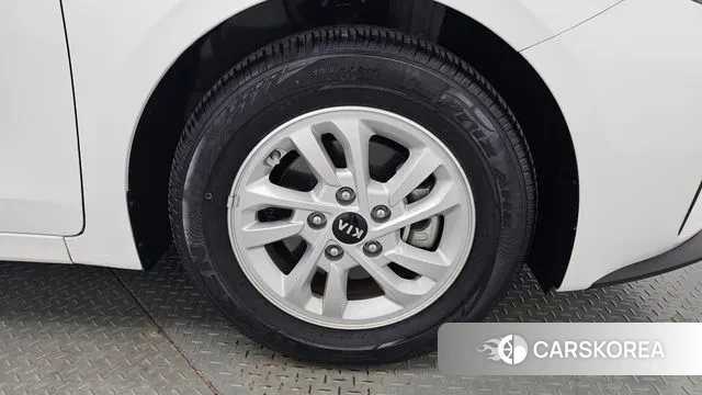 Kia Come New K3 id 3612216 из Кореи 15