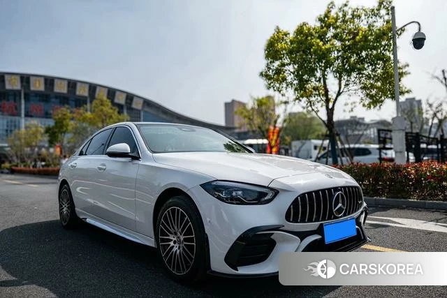 Mercedes-Benz Class C 2024 Белый из Китая, фото 5