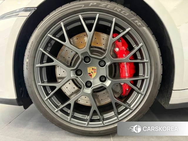 Porsche 911(992) id 4847243 из Кореи 15