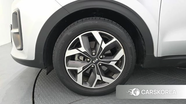 Kia Sportage The Bold id 4776095 из Кореи 25