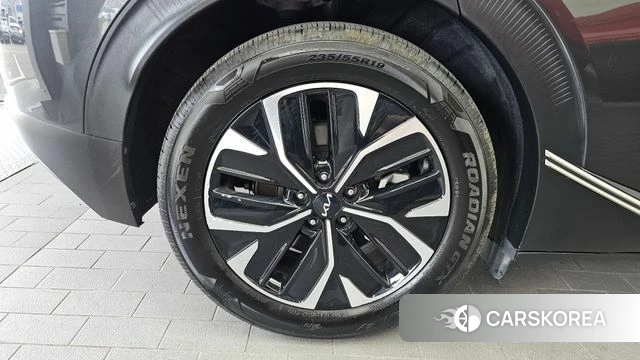 Kia EV6 id 4528945 из Кореи 25