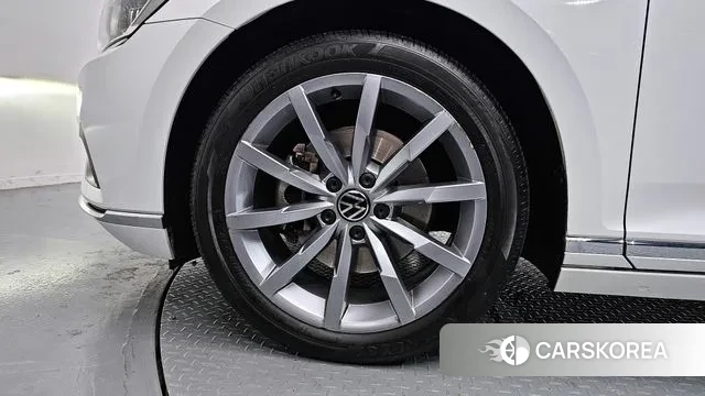 Volkswagen Passat GT (B8) id 3572449 из Кореи 15