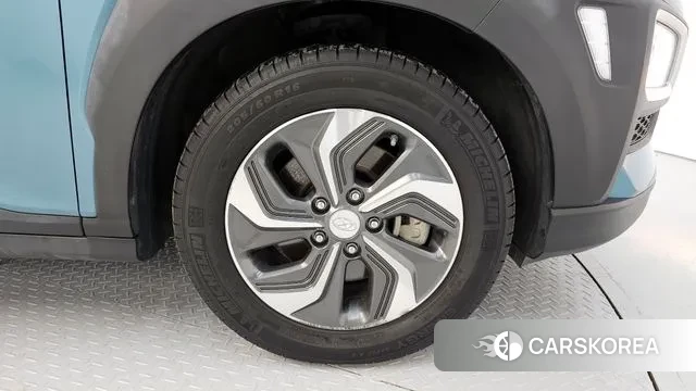 Hyundai Kona Hybrid id 3060016 из Кореи 15