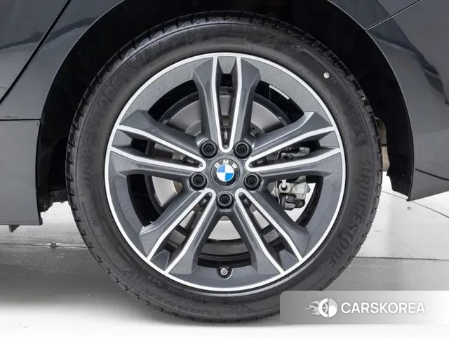 BMW 1 Series (F40) id 3590970 из Кореи 15