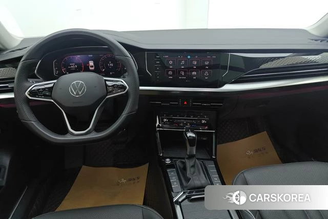 Volkswagen Passat id 4208237 из Китая 12