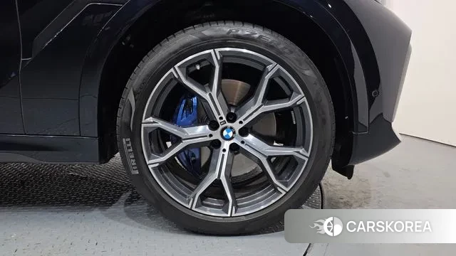 BMW X6 (G06) id 3776553 из Кореи 15