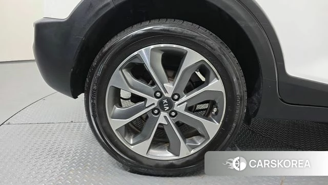 Kia Stonic id 4755306 из Кореи 25