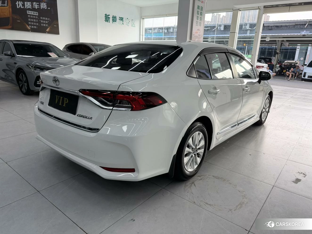 Toyota Corolla id 4461418 из Китая 8