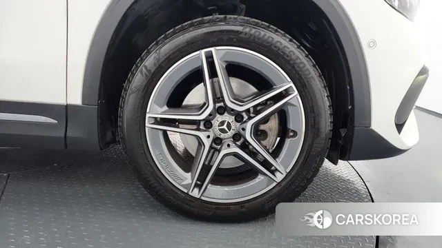 Mercedes-Benz GLA - Class H247 id 3405789 из Кореи 15