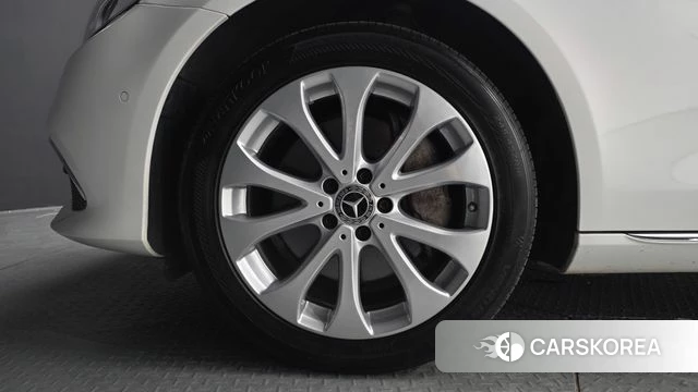 Mercedes-Benz E-Class W213 id 4759523 из Кореи 15