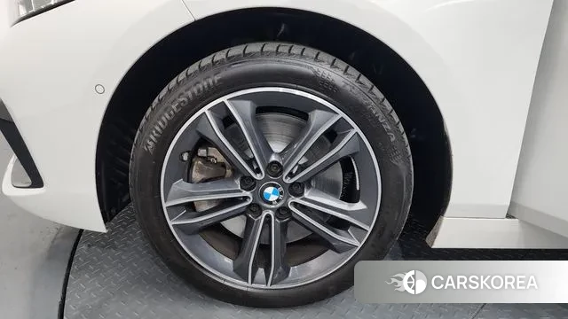 BMW 1 Series (F40) id 3550799 из Кореи 15