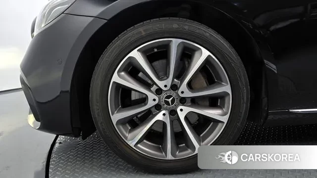 Mercedes-Benz E-Class W213 id 3297341 из Кореи 15