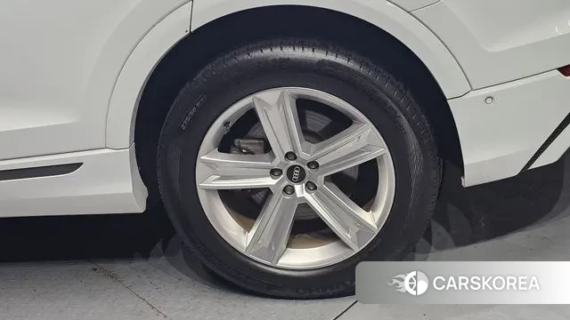 Audi Q8 (4M) id 3023578 из Кореи 15