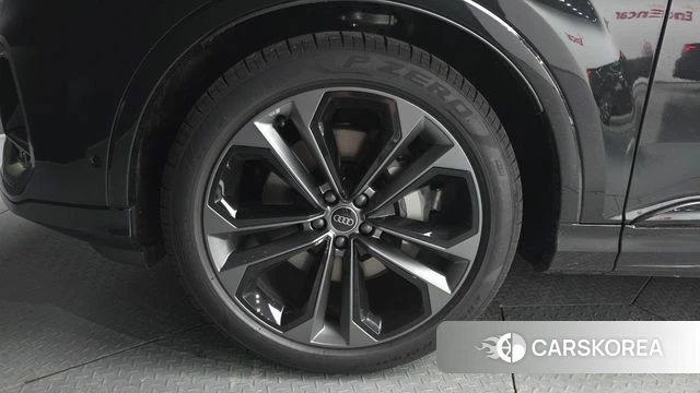 Audi Q7 (4M) id 4612080 из Кореи 31
