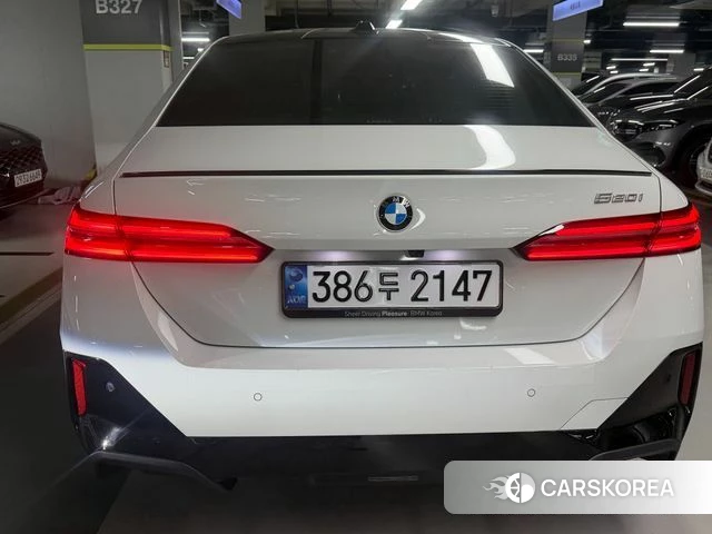 BMW 5 Series (G60) id 4366258 из Кореи 15