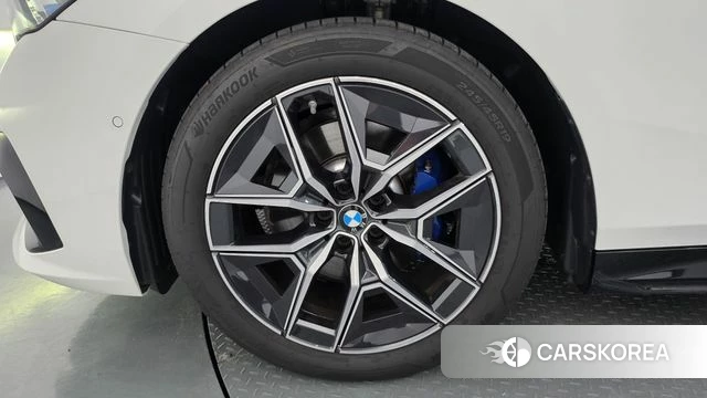 BMW 5 Series (G60) id 4739178 из Кореи 15