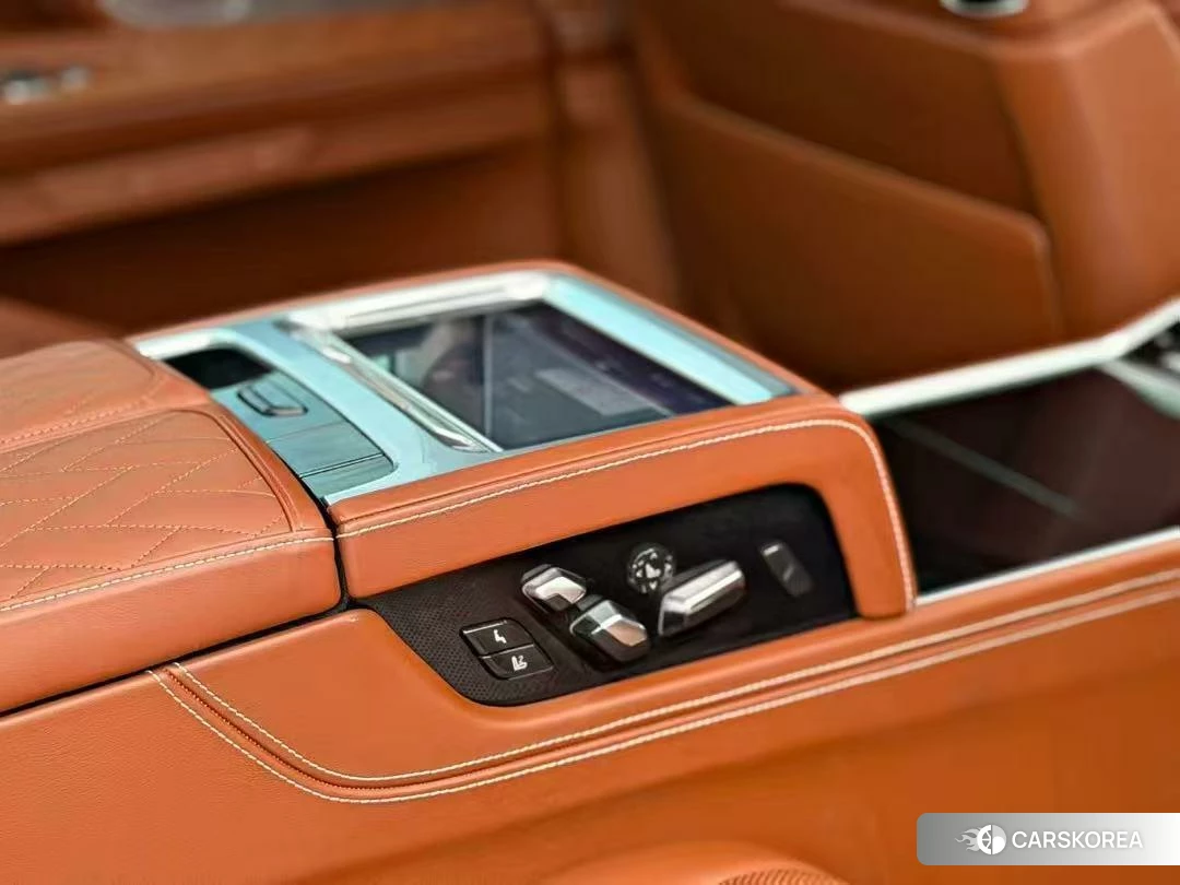 BMW 7 series 2021 Черный из Китая, фото 5