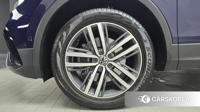 Volkswagen Tiguan Allspace id 4408547 из Кореи 26