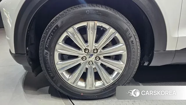 Ford Explorer 6th Generation id 3225792 из Кореи 15