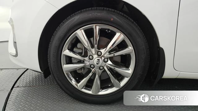 Kia The New Carnival id 4508222 из Кореи 15