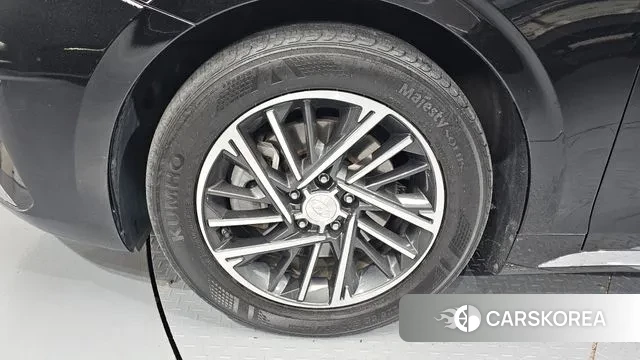 Hyundai The New Grandeur IG id 3318580 из Кореи 15