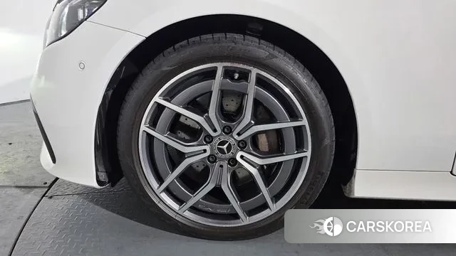 Mercedes-Benz E-Class W213 id 3620145 из Кореи 15