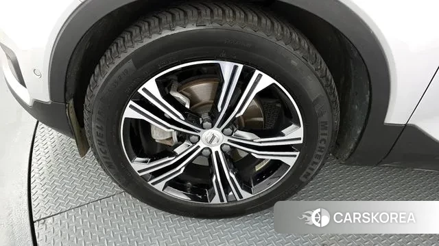 Volvo XC40 id 3039036 из Кореи 15