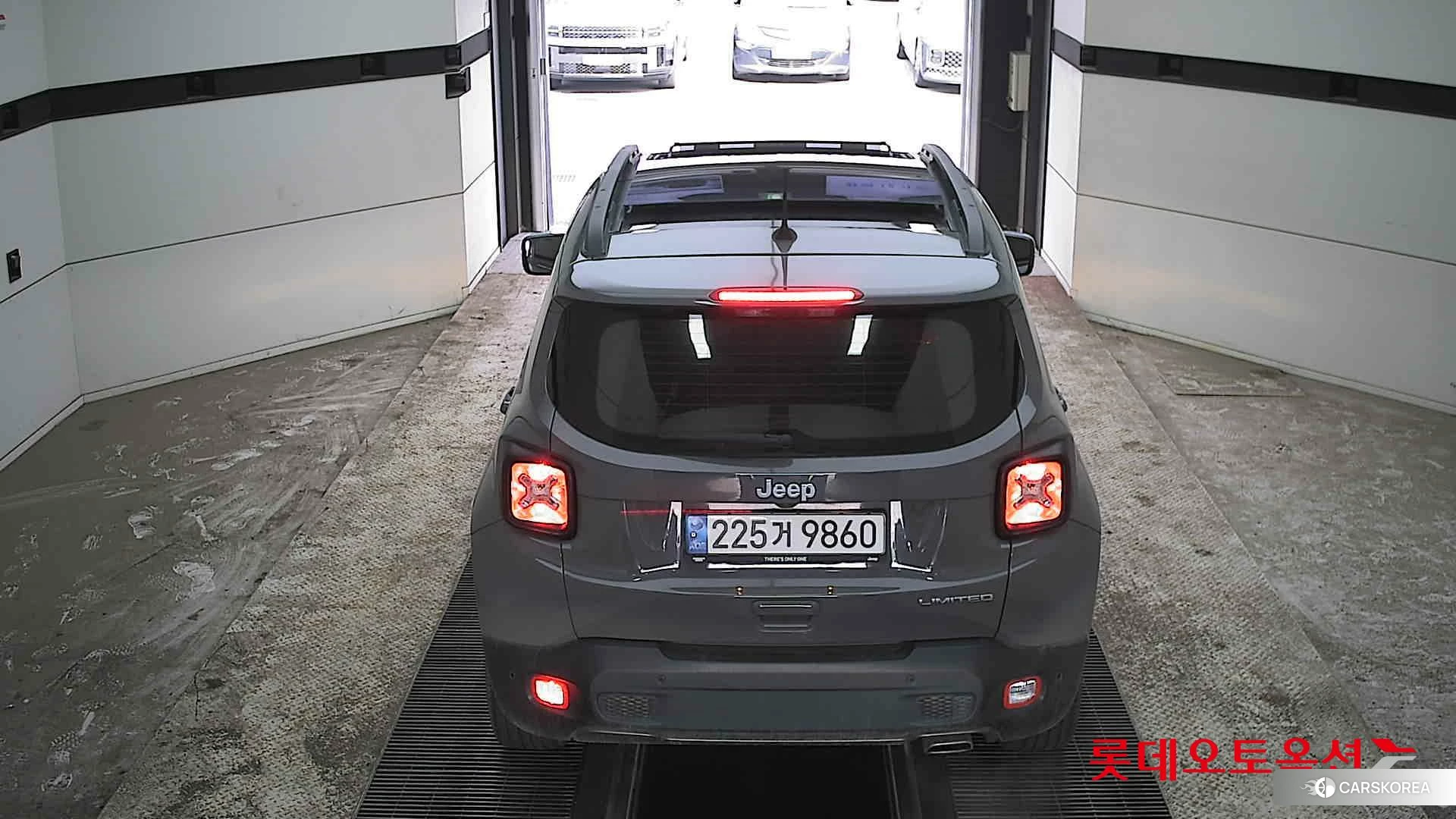 Jeep Straw Renegade 1.3 FWD id 3888279 из Кореи 28