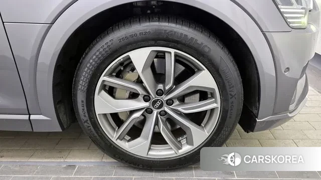 Audi e-Tron id 3681002 из Кореи 15