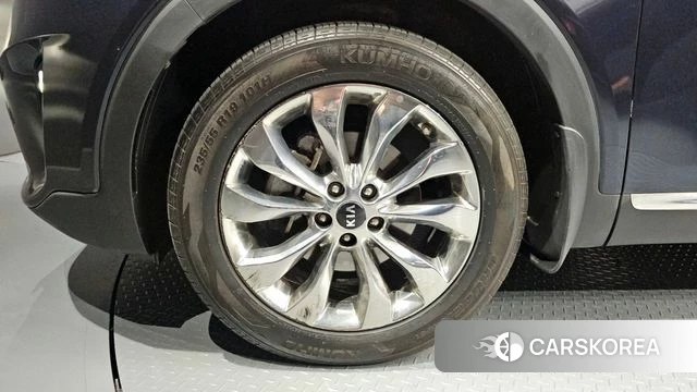 Kia The New Sorento id 4339523 из Кореи 15