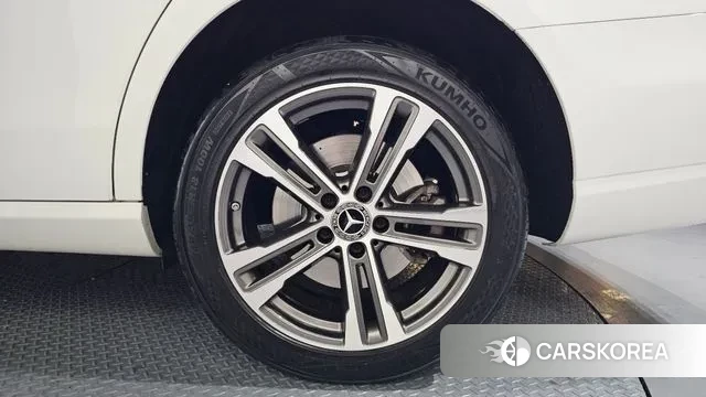 Mercedes-Benz E-Class W213 id 3654990 из Кореи 15