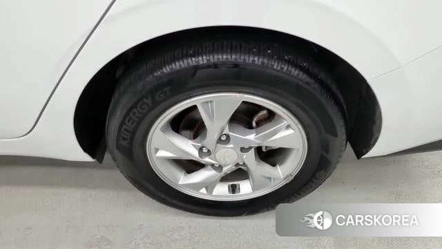 Hyundai Avante (CN7) id 4376371 из Кореи 13