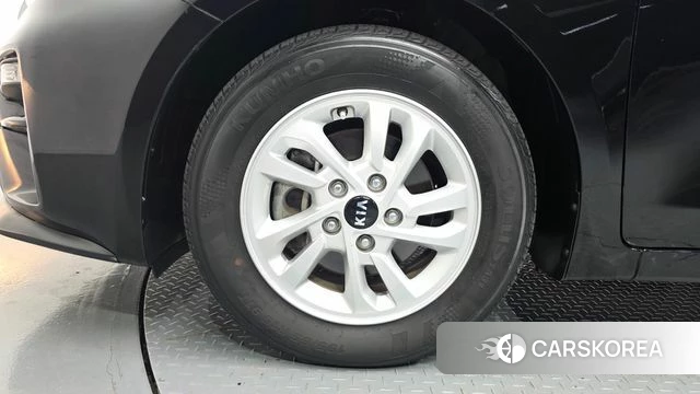 Kia Come New K3 id 4881933 из Кореи 26