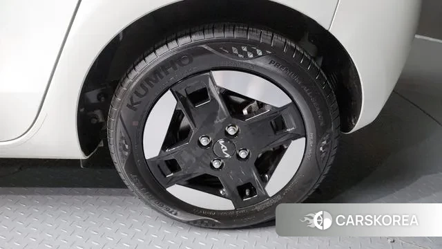 Kia The New Kia Ray EV id 3634161 из Кореи 15