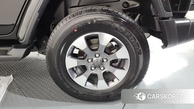 Jeep Wrangler (JL) id 3372313 из Кореи 15