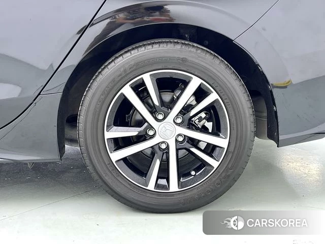 Honda Civic id 4260678 из Китая 15