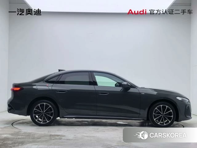 Audi A5L id 4263936 из Китая 22