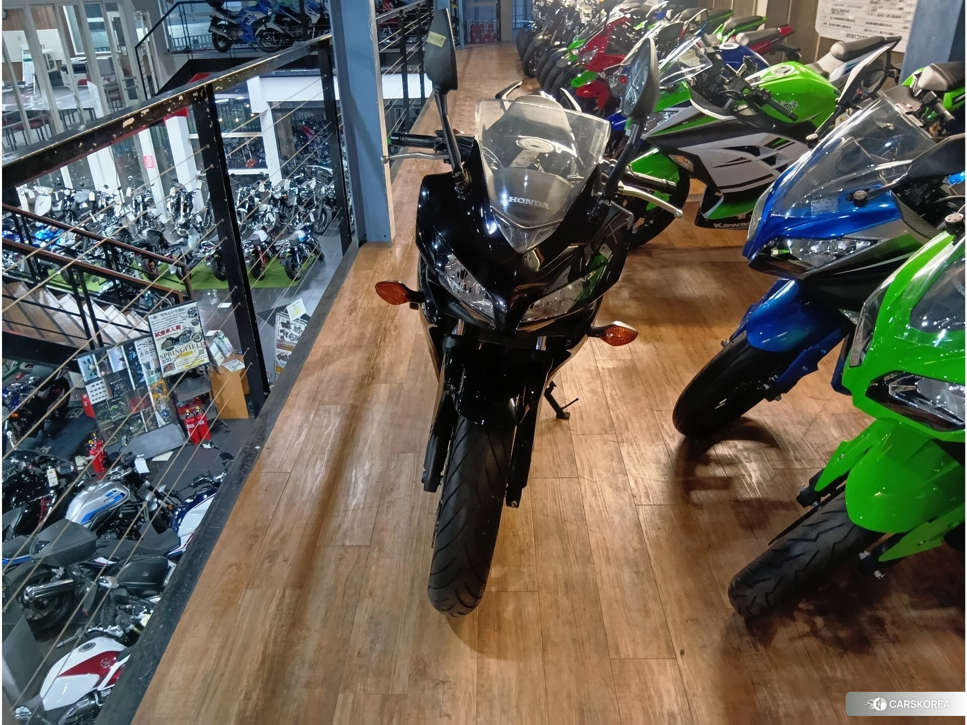 Проданный Honda CBR400R ABS id 3947752 из Японии, фото 2