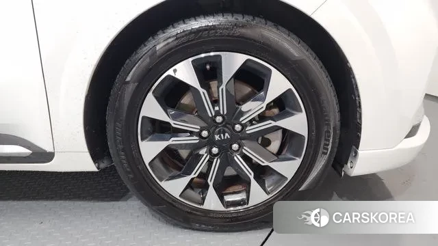 Kia Carnival 4th generation id 3509045 из Кореи 15