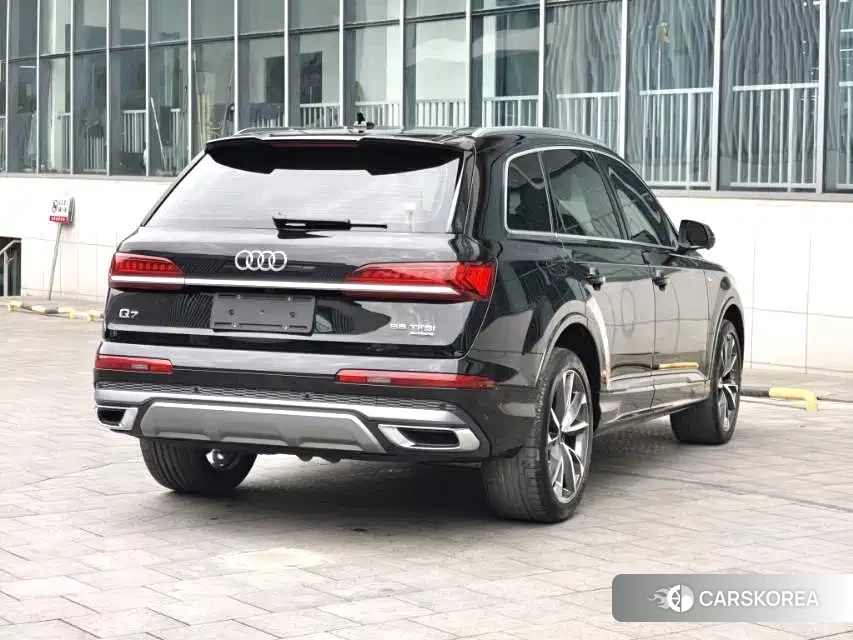 Audi Q7 id 4599613 из Китая 10