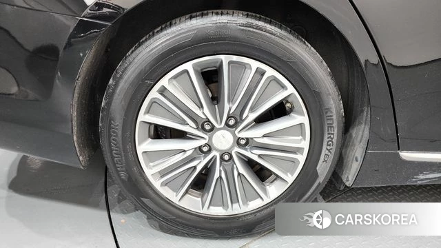 Hyundai Grandeur IG Hybrid id 4188310 из Кореи 27