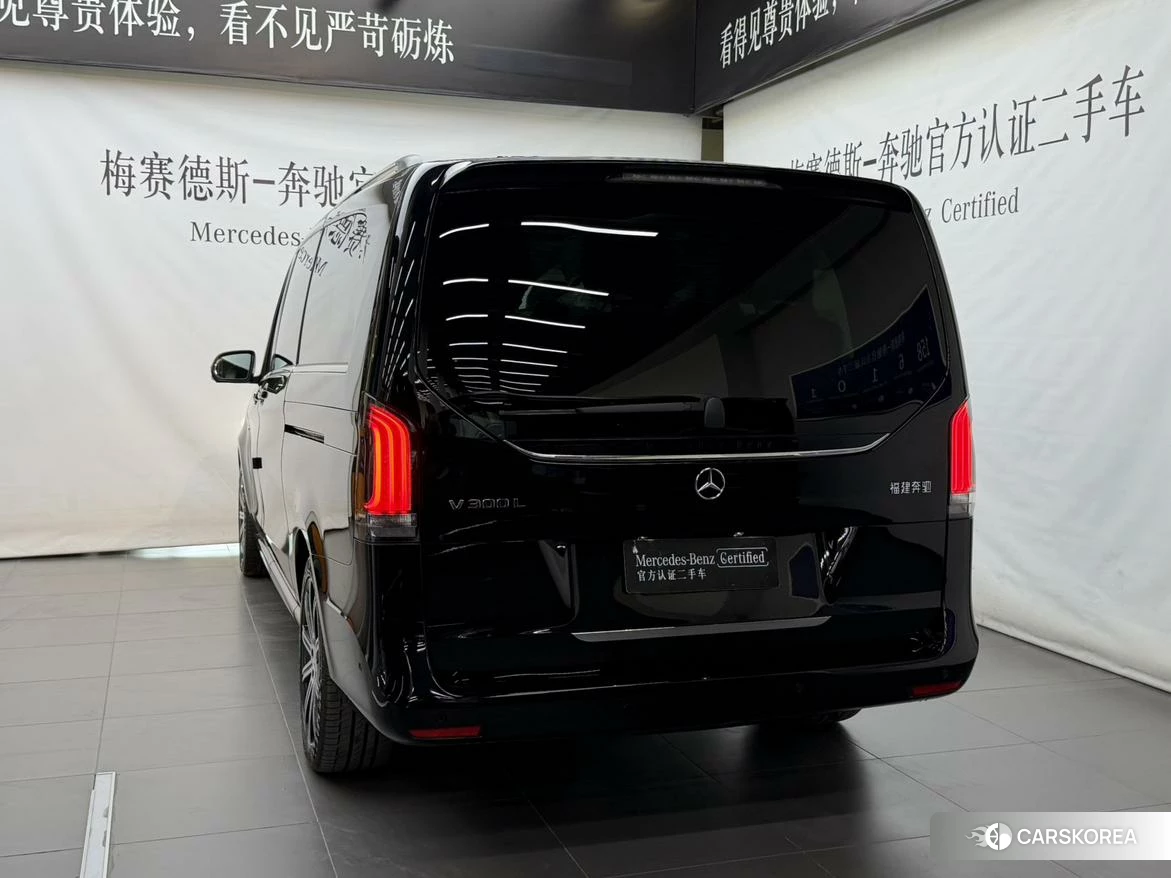 Mercedes-Benz V-class id 4452888 из Китая 15