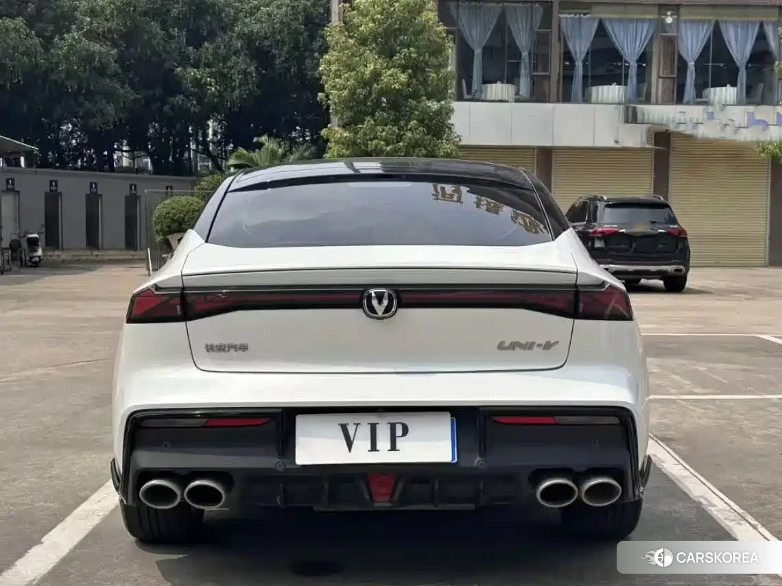 Chang'an UNI-V id 4599814 из Китая 12