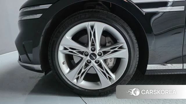Genesis G90 (RS4) id 4469896 из Кореи 29