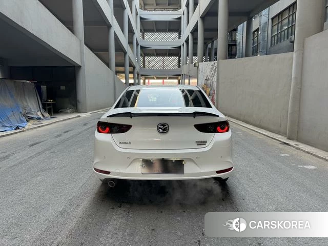 Mazda 3 Angkesaila 2022 Белый из Китая, фото 5