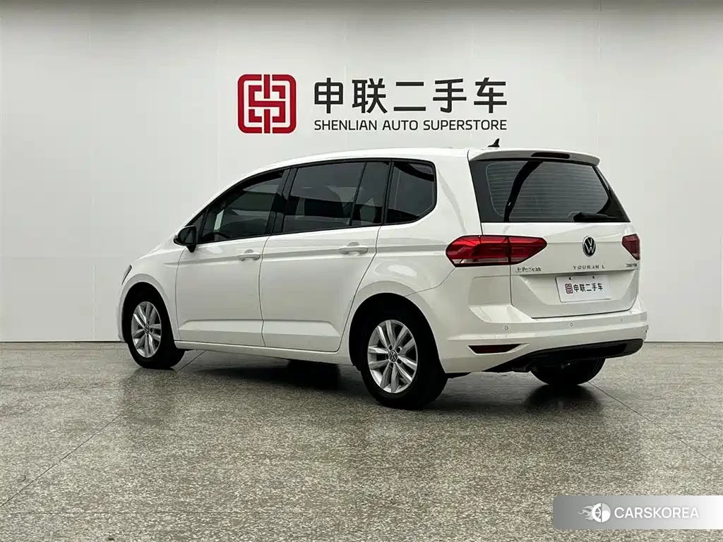 Volkswagen Touran id 4545735 из Китая 7