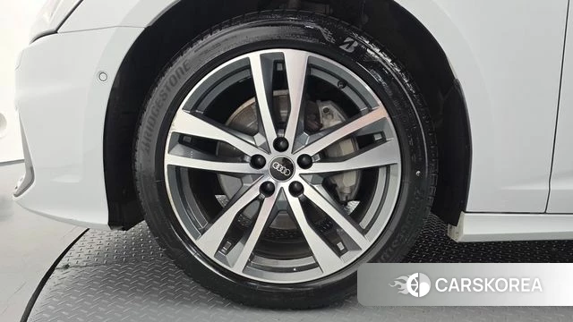 Audi A6 (C8) id 4494828 из Кореи 29